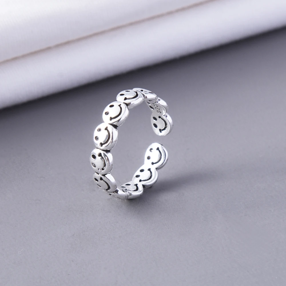 

Vintage Ancient Silver Color Happy Smiling Face Open Rings for Women Punk Hip Hop Adjustable Ring Fashion Jewelry Best Gift