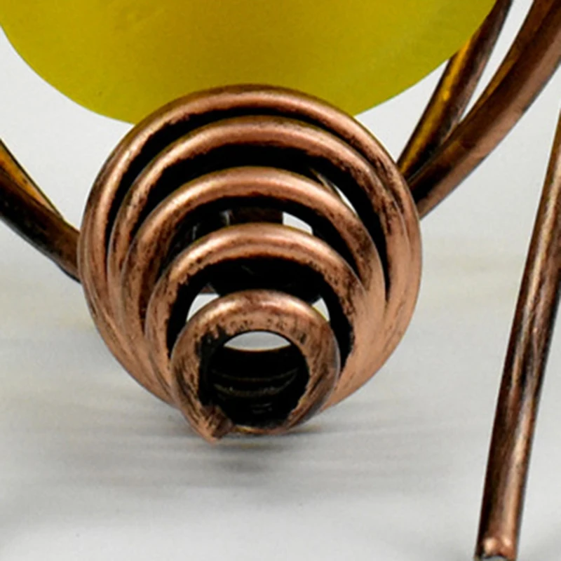 

Creative Small Wine Rack Ant Wind Rack Beer Cocktail Decoration Living Room Restaurant Interior Decoration