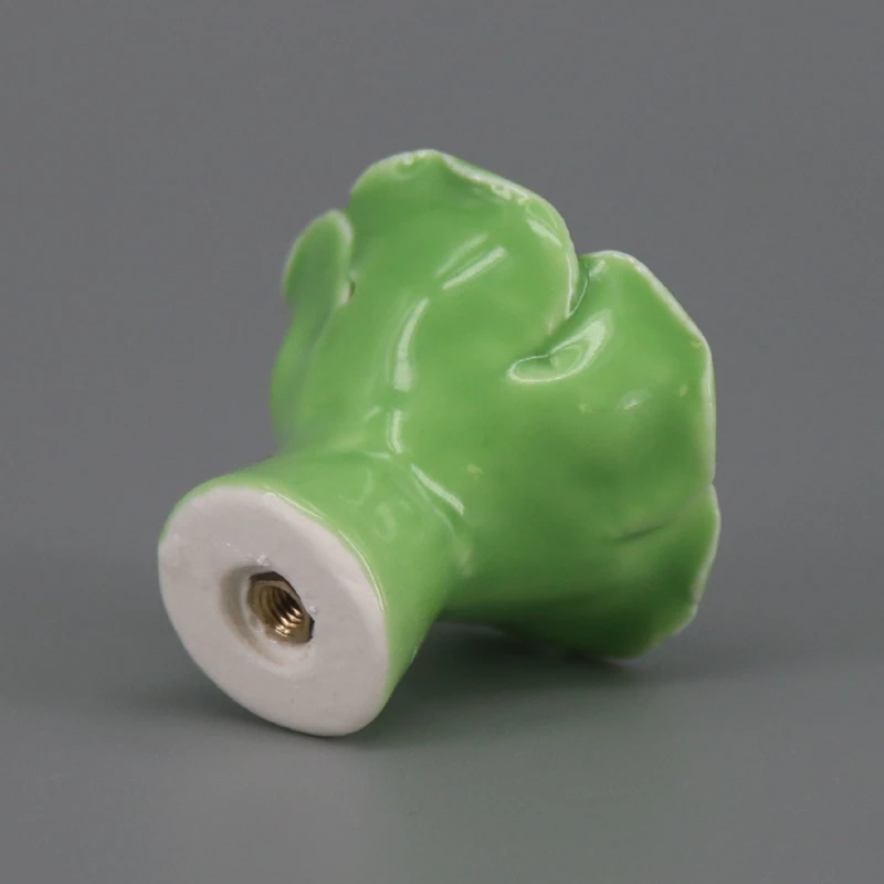 8 штук фурнитуры зеленой керамической розовой цветочной ручки шкафа с выдвижной ручкой и винтами.