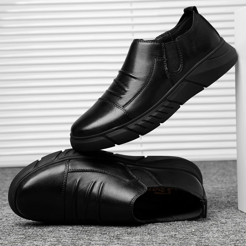 

New Fashion High Quality Genuine Leather Shoes Men Flats Men's Casual Shoes Fashion Men Soft Comfortable Lace up Big size 36-46