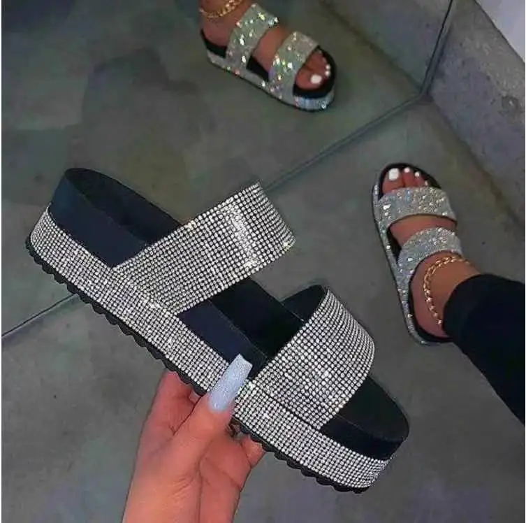 

Shoes Glitter Slides Woman's Slippers Low Multicolored Sandals Fashion Platform Big Size Jelly 2021 Luxury Soft Fabric Hoof Heel
