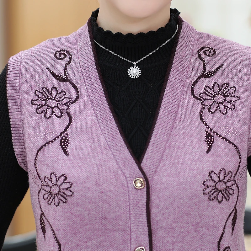 

Elegant Middle-aged and Elderly Women's Sweaters Vest Knitted Cardigan Spring Autumn V-neck Single-breasted Sleeveless Jacket