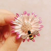 funny daisy bee collar pin brooch suit sweater insect plant accessories party pin badge brooches holiday gift