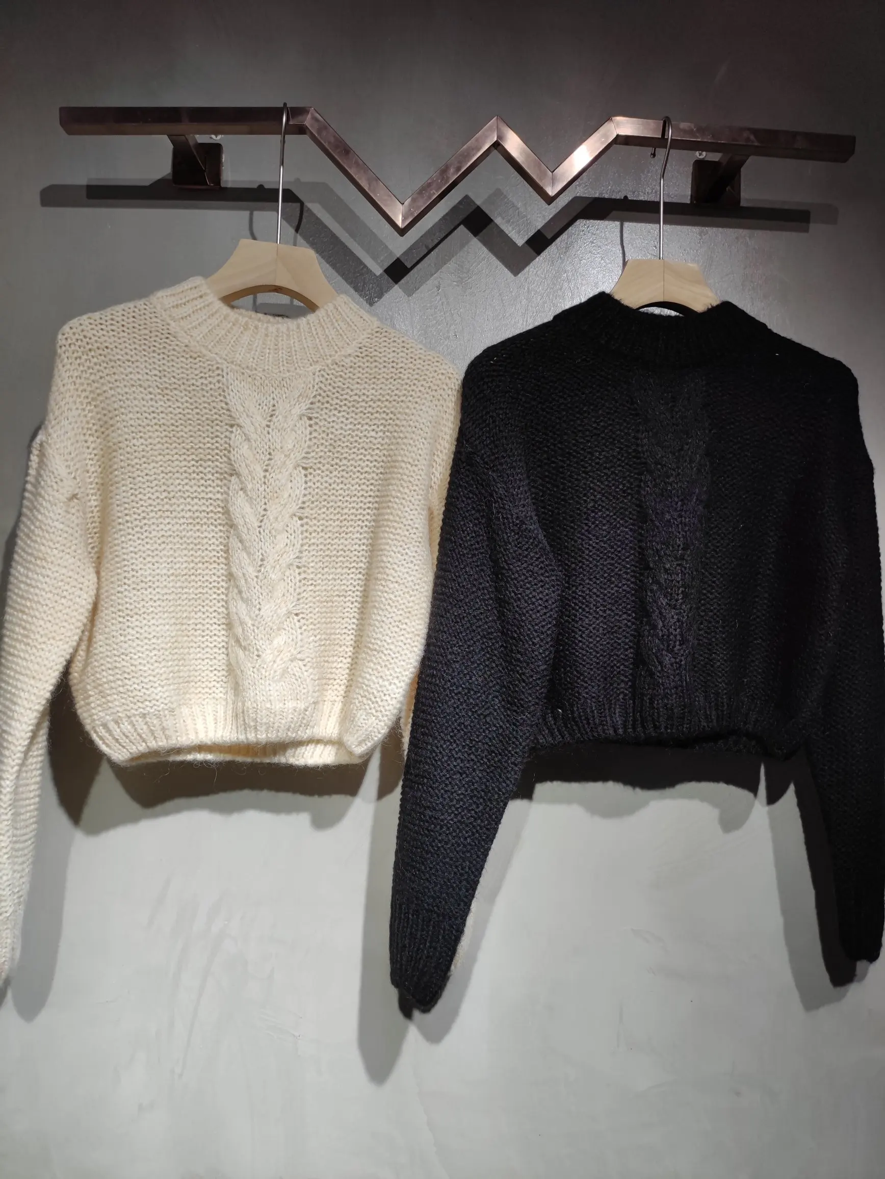 

New FW Twist Weave Vintage Mohair Loose Knitted Pullover Sweater Women Solid Long Sleeve High Quality Ladies Elegant Luxury Tops