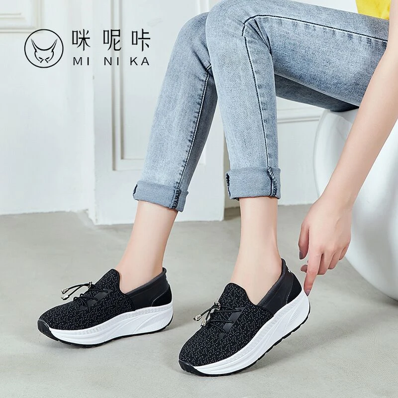 

2021 Men And Women Casual Skateboard Athletic Shoes Cushioning Running Shoes 01