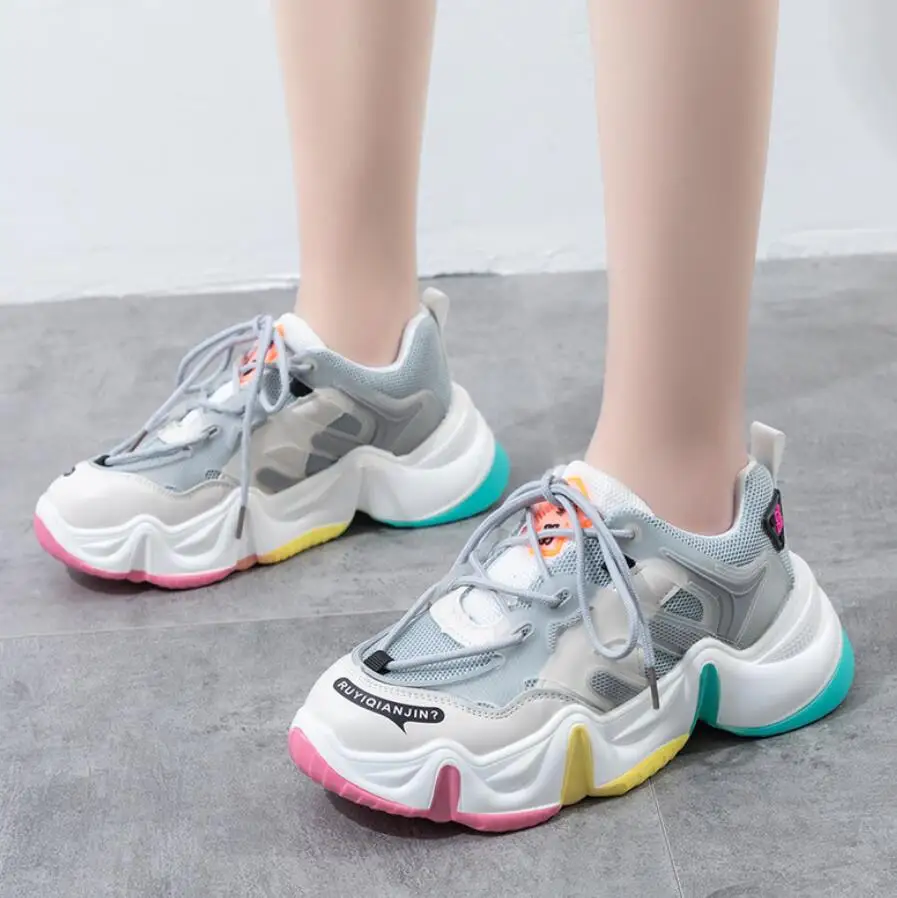 Женские кроссовки на платформе Повседневные Дышащие Мягкие массивной подошве