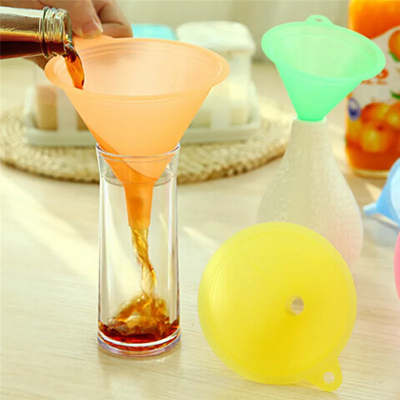 

5pcs/set Colorful Plastic Funnel Small Medium Large Variety Liquid Oil Kitchen
