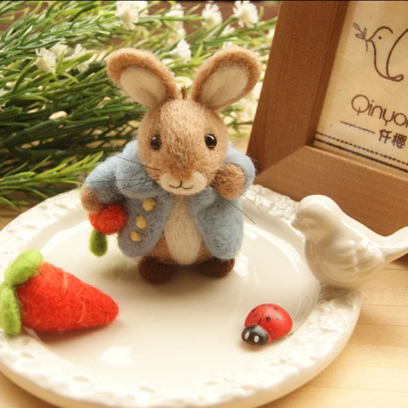 

Non-Finished New Fashion Cute Animals Wool Felt Craft DIY Package Handcraft Kit For Needle Material Pack