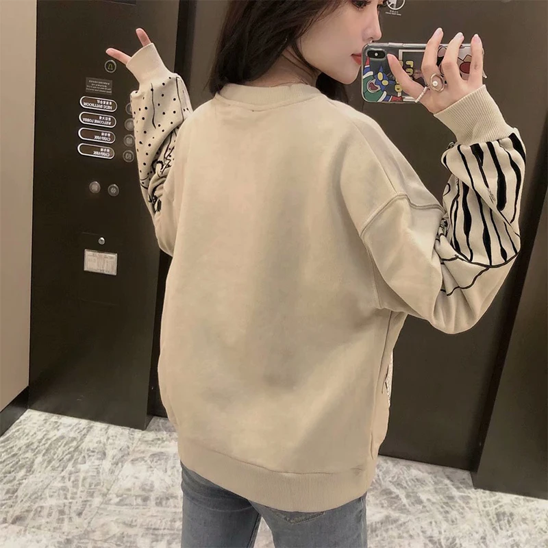 

2020 new Women Autumn winter girl printing knitted sweater O-Neck Long sleeve sweater pullover Casual Knitted top