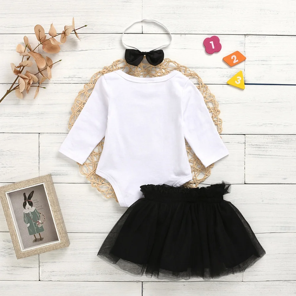 

Girls Set Alphabet Print Three-Piece Long-Sleeved HA Clothing + Mesh Short Skirt + Hair Band