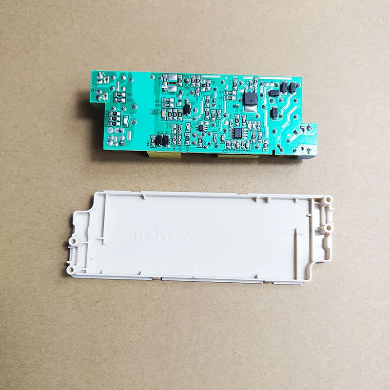 

LED Driver Constant Current 600mA for Non-flickering Lighting Perfect for Indoor Panel Light TUV ENEC SAA CE SAA RoHS