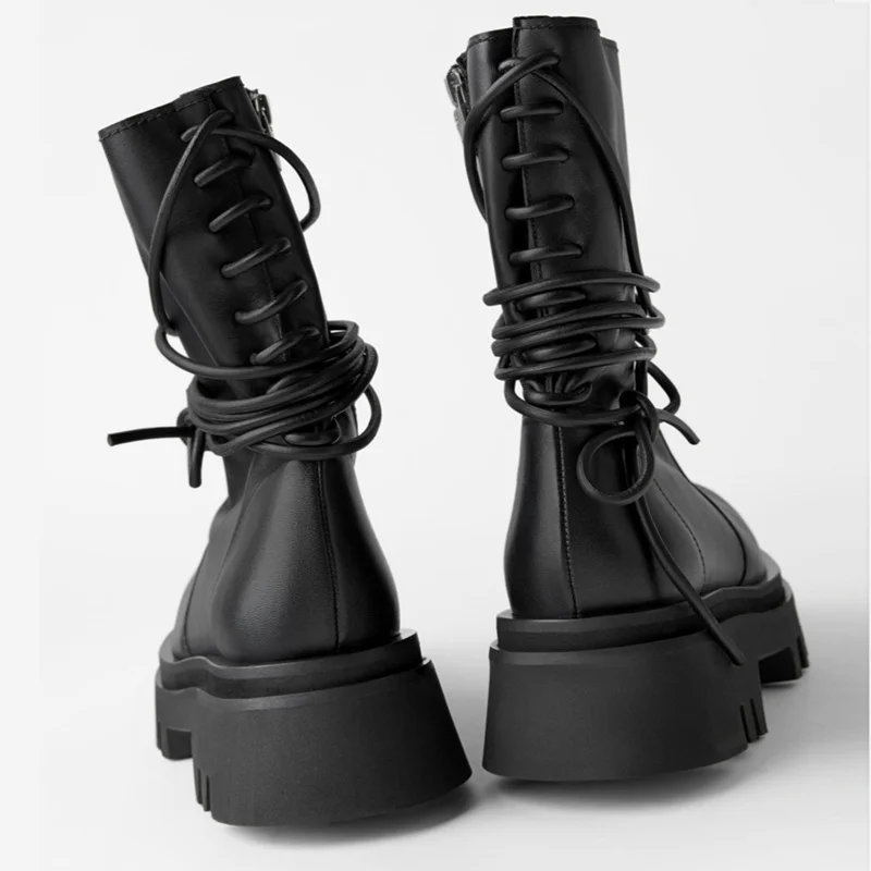 

2020 Autumn and Winter New Black Handsome Motorcycle Boots Women Retro Side Zipper Short Boots Thick-soled Mid-tube Boots