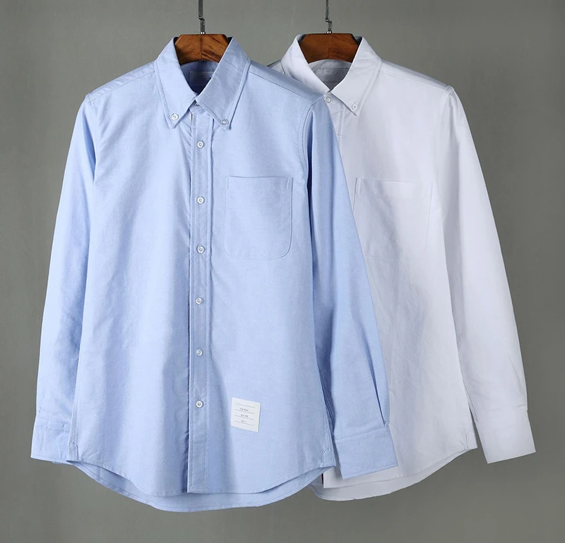 Рубашка мужская приталенная с отложным воротником и длинными рукавами