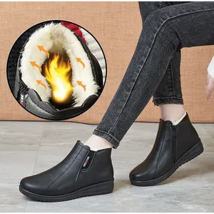 Женские ботинки на меху MCCKLE, Зимние Теплые ботильоны из искусственной кожи на молнии, Короткие Плюшевые ботинки на платформе