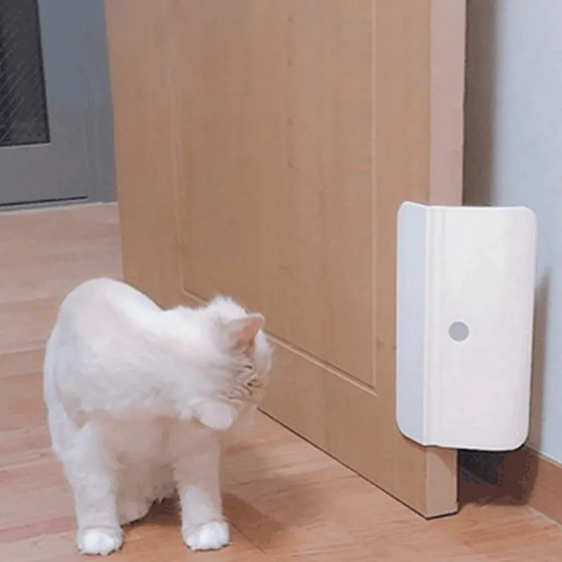 Открыватель для дверей домашних питомцев легко входит в систему безопасности