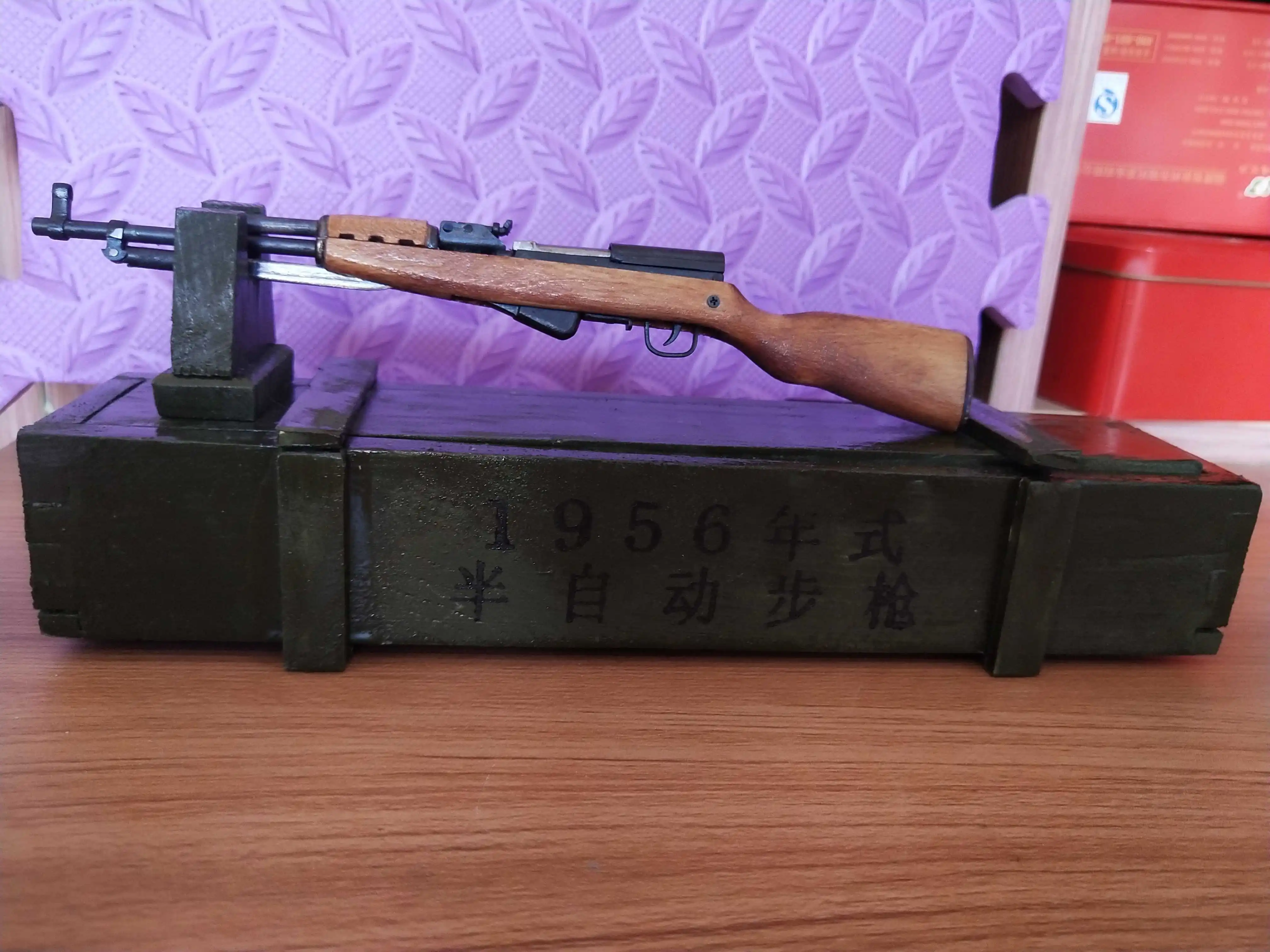 56 Тип полуавтоматическая винтовка металлическая твердая древесина 1:6 ручная работа, миниатюрная модель пистолета, поклонники военного стиля коллекции, коллекционные вещи
