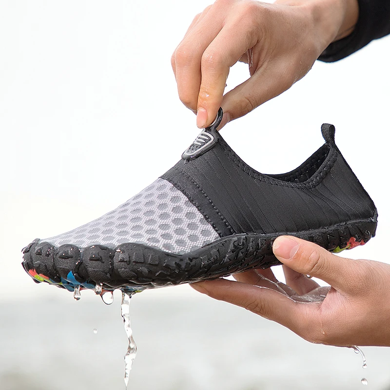 Сандалии для воды мужчин и женщин быстросохнущие пляжные тапочки носки йоги