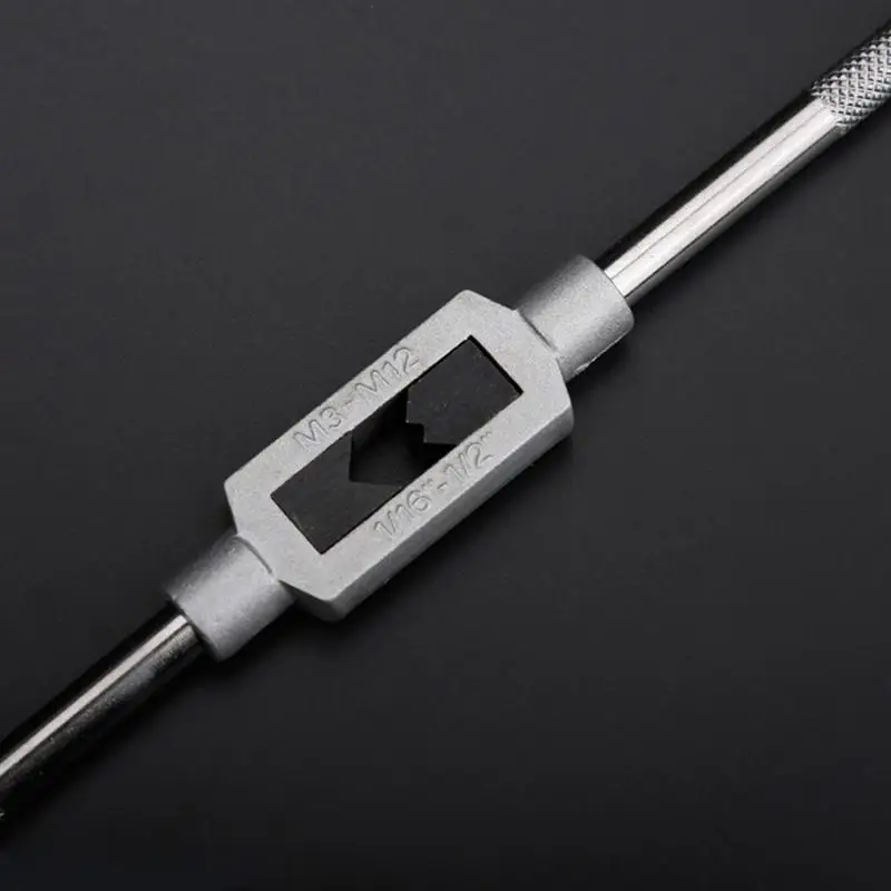 

32PCS/Set Hand Threading Tool Screw Tap Tool Alloy Steel Threading Die Tapping Tool Set - German Standard (Random Color Box)
