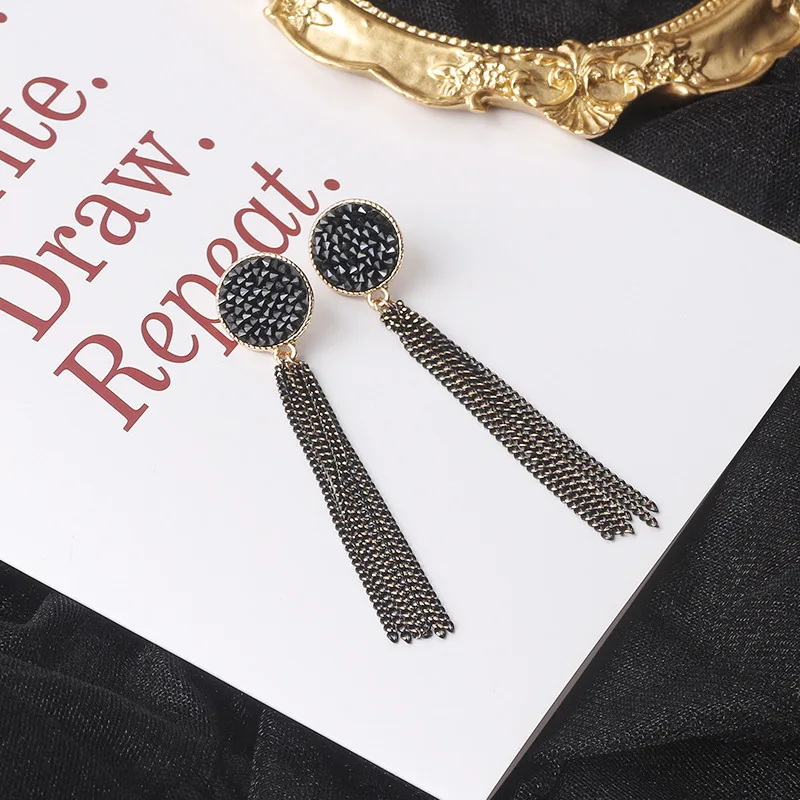 Длинные висячие серьги с цепочкой и кисточками золотой цветной Maxi Висячие