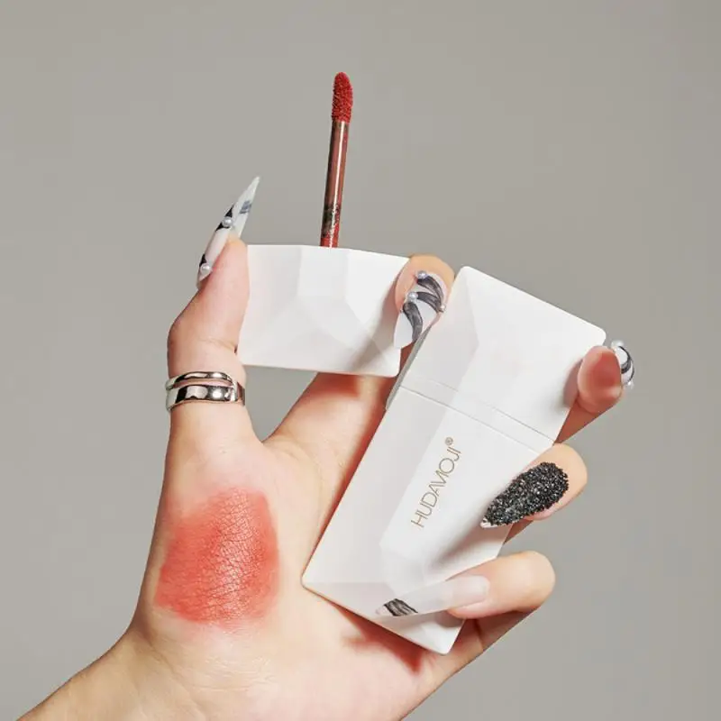 

6 Colors Matte Velvet Liquid Lipstick Waterproof Long Lasting Nonstick Cup Lipstick Small and Light Makeup Tools