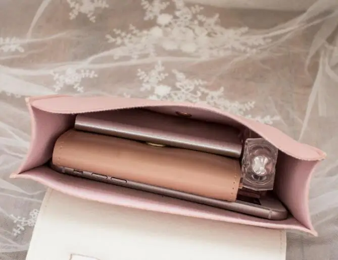 Корейская версия новой модной простой сумочки контрастных цветов сумка через