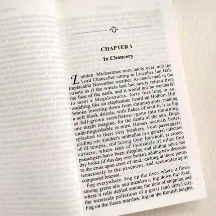 2 книги Bleak Housef Великобритания Чарльз Диккенс для взрослых классическая история