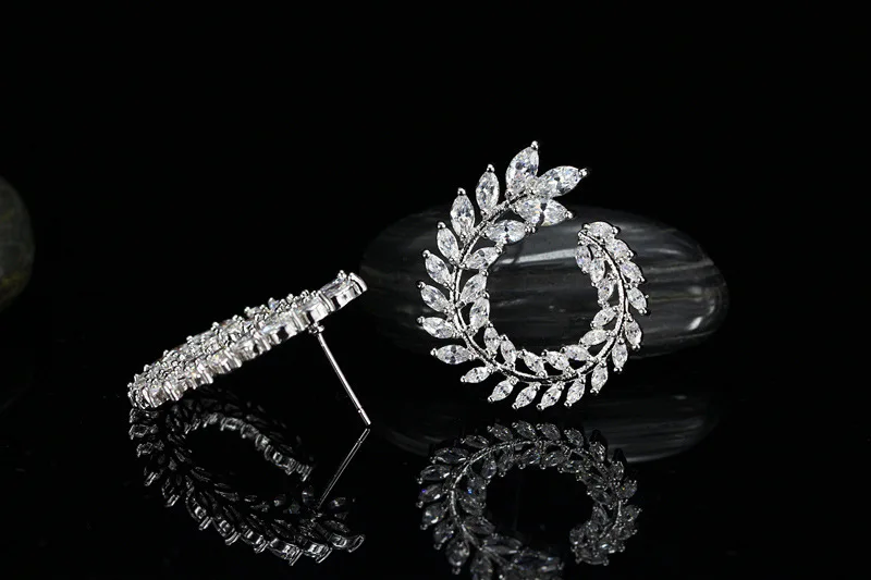 Новый дизайн блестящая Бриллиантовая форма большой бриллиант для женщин