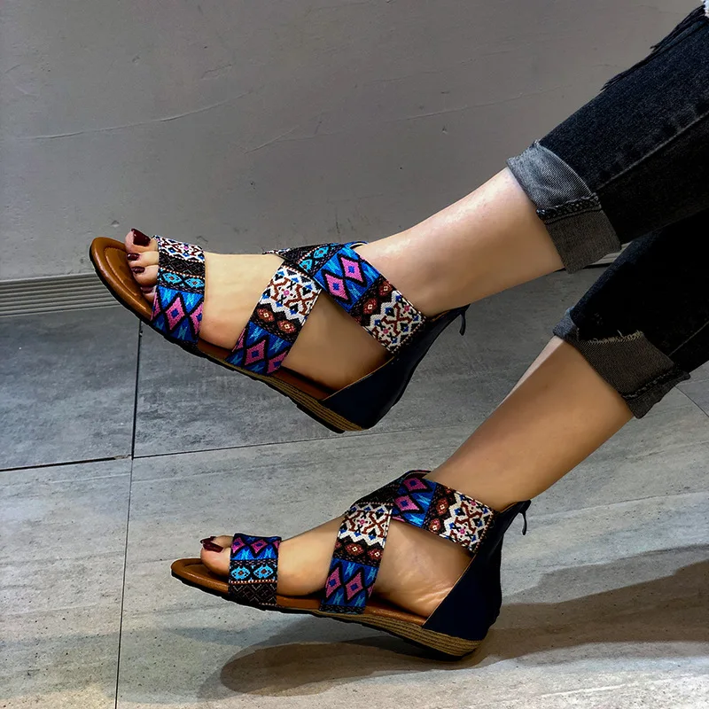 

2021 Lady Casual Sandals Shoes Plus Size 35-43 Women Bohemia Colorful Summer Gladiator Flat Ankle Strap Sandals Shoes