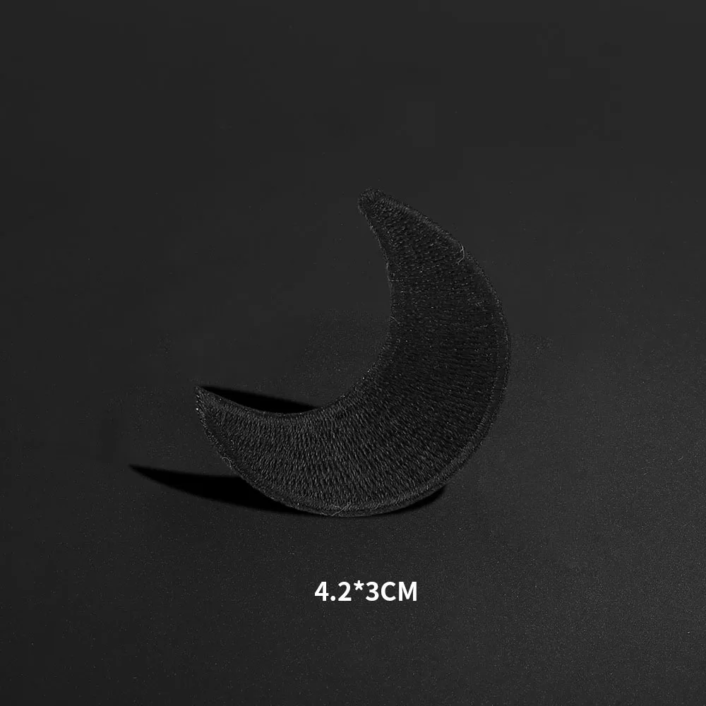 Marine animals and whales Patches For Clothing Animal Leopard head Embroidered Sewing Jackets for Clothes Decor |