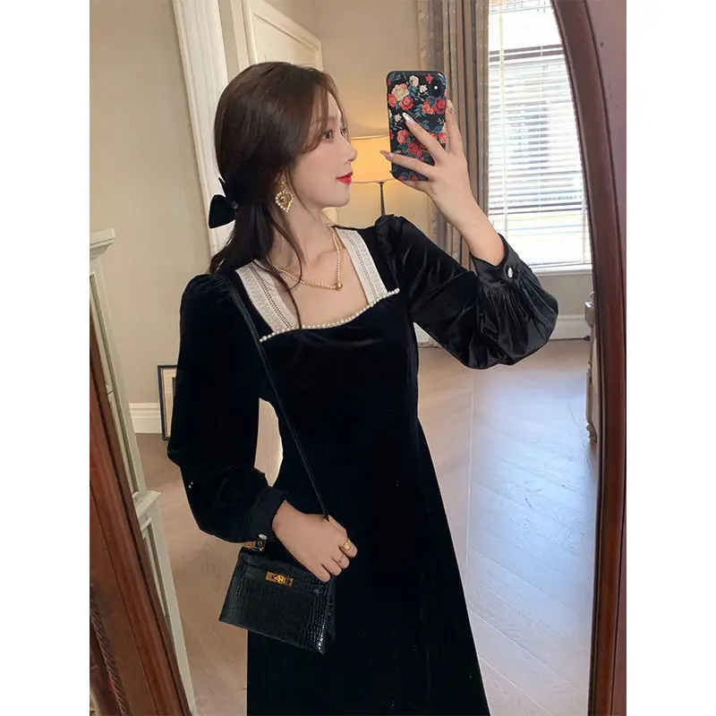 

Pearl Black Velvet Dress 2021 Autumn And Winter New French Square Neck Retro Thin Hepburn Style Long Skirt Female