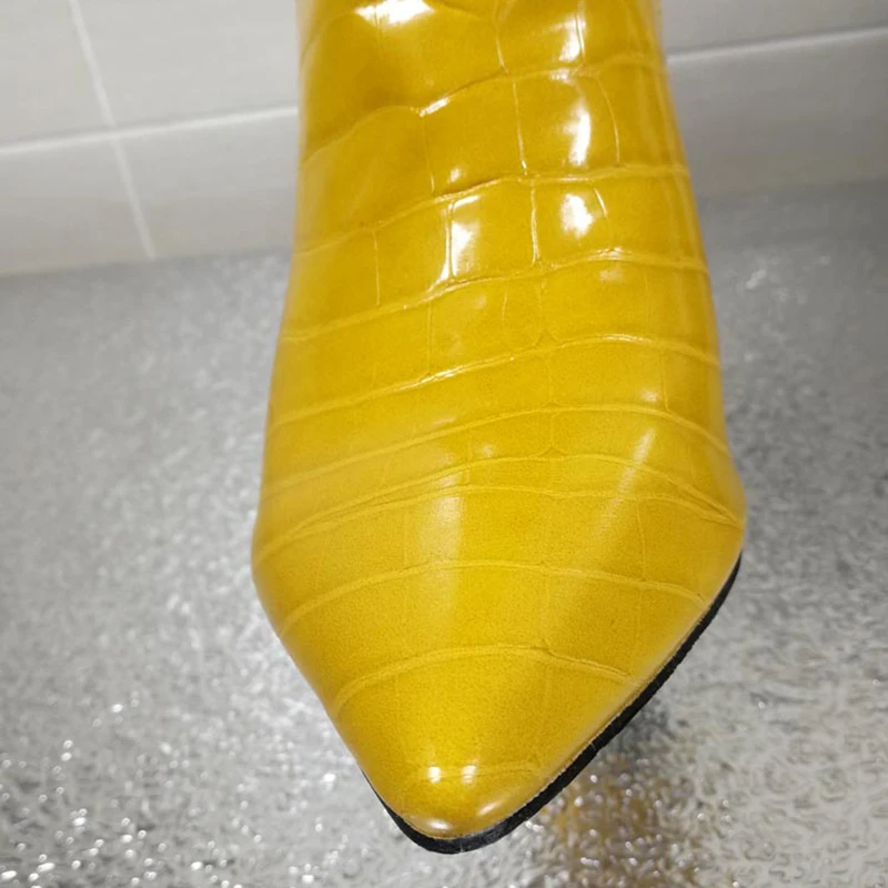 2019 женские ботильоны из крокодиловой кожи с острым носком цвет желтый зеленый