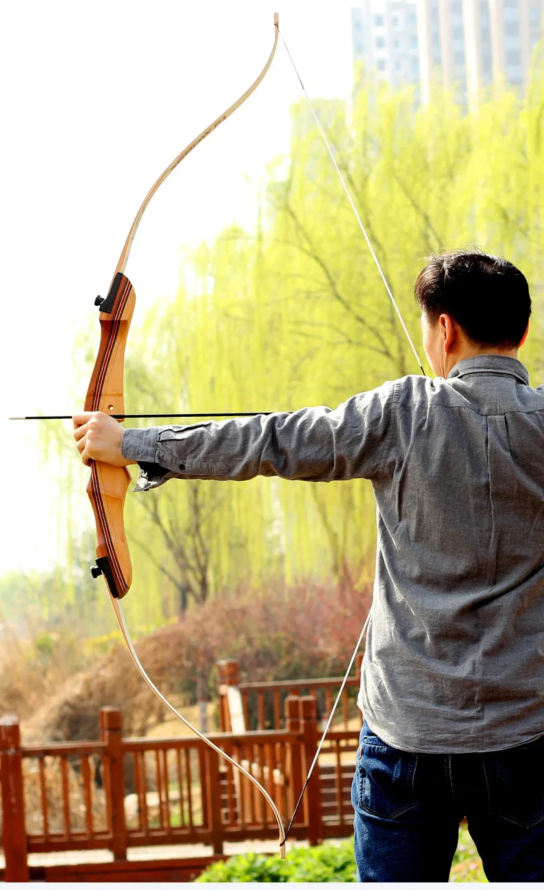 

Beginner Recurve Bow Wood Riser Traditional Style 20-38lbs Left & Right hand available Shooting Sport