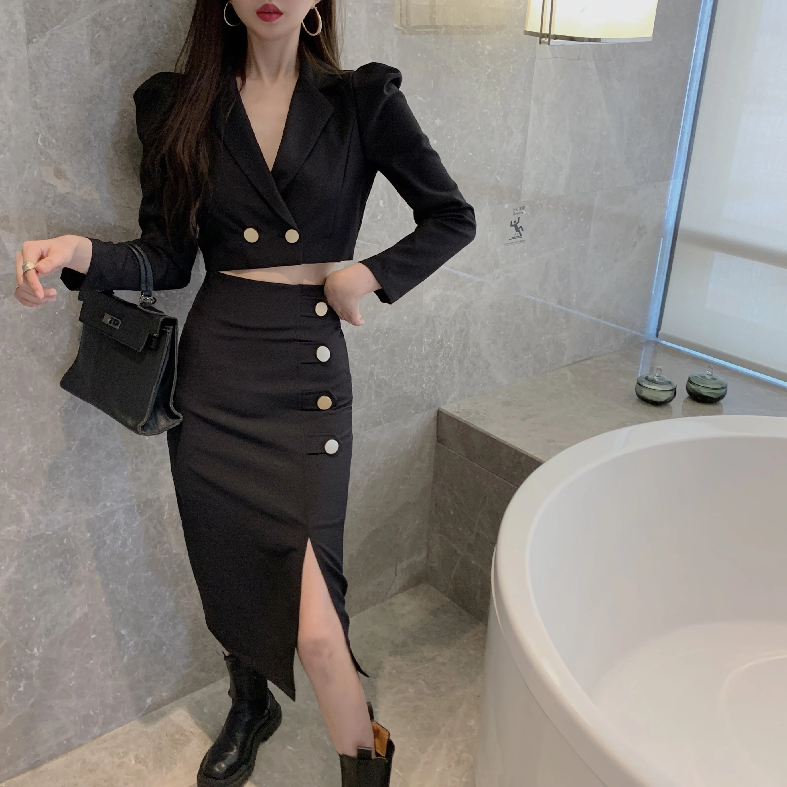 

Женский элегантный костюм из двух предметов, элегантный короткий пиджак с пышными рукавами и модная офисная юбка-карандаш на пуговицах с ра...