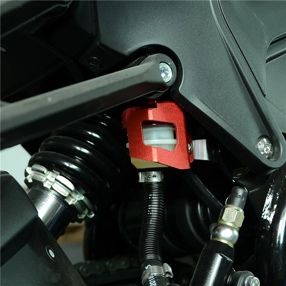 

Motorcycle accessories CNC Rear Brake Fluid Cover Reservoir Guard Protective For BMW F900R