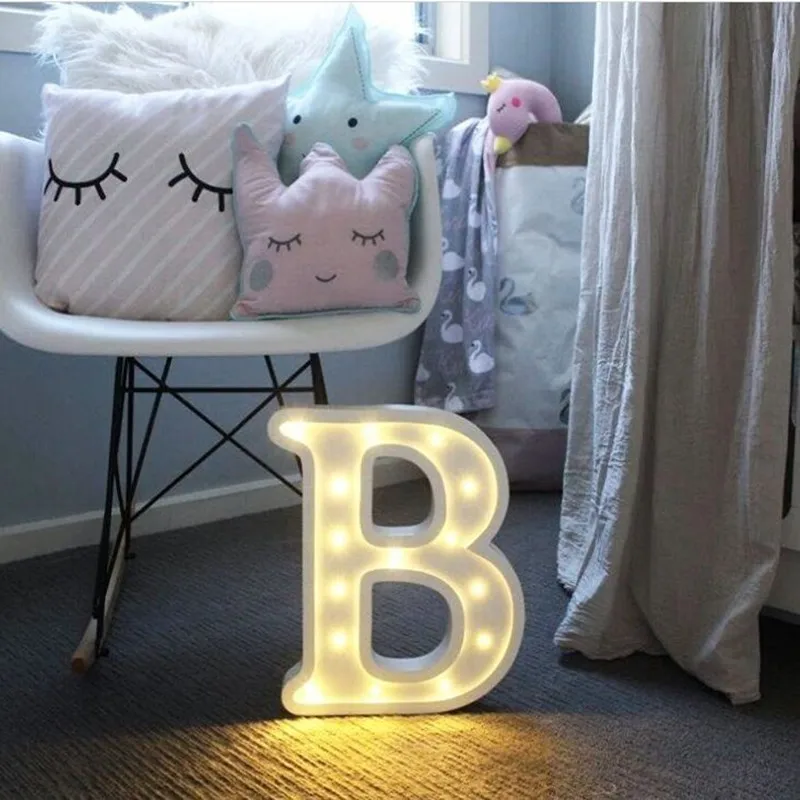 

26 Letters White LED Night Light Plastic Marquee Sign Table Lamp For Birthday Wedding Party Bedroom Wall Hanging Decor Drop Ship