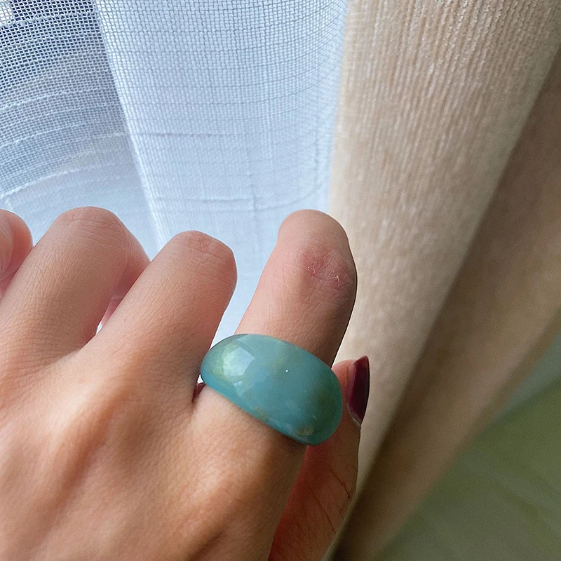 

2021 New Korean Multicolor Acrylic Resin Transparent Geometric Circle Arc Texture Rings for Women Girls Jewelry Gifts