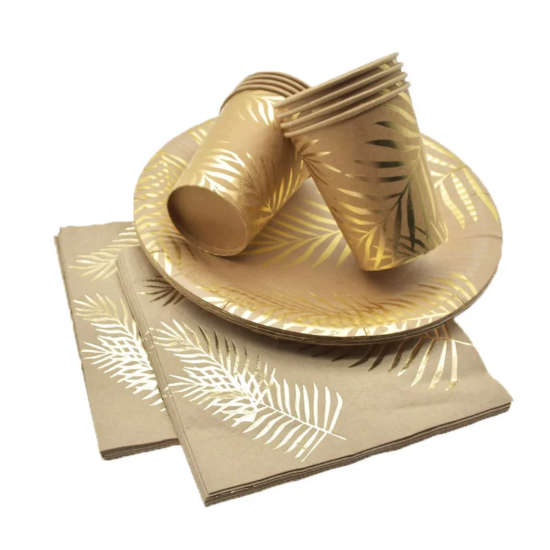 Бумажные тарелки с тропическими пальмовыми листьями из золотой фольги
