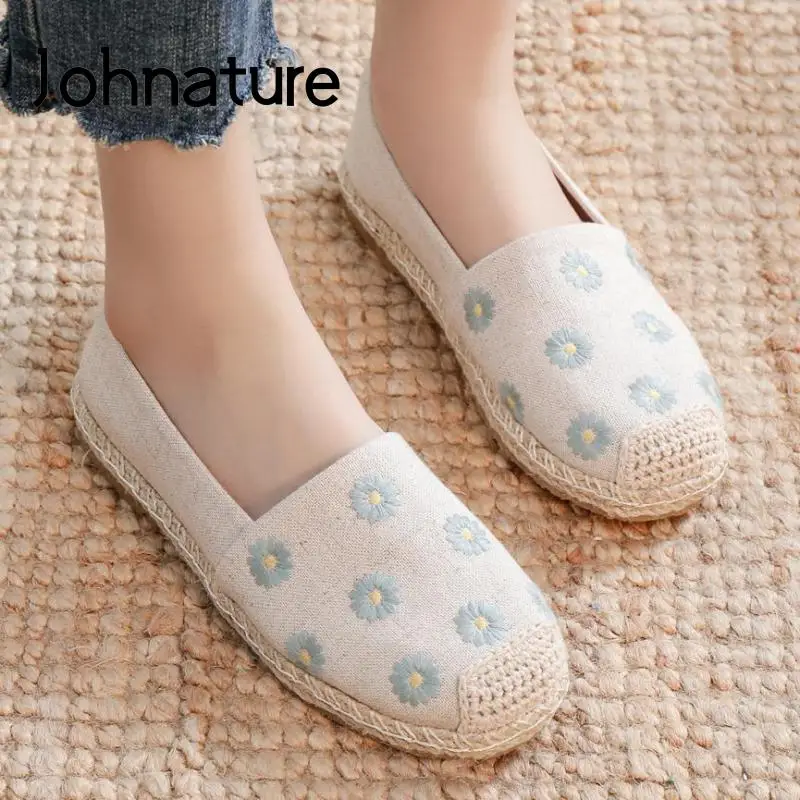 

Johnature Flats Women Shoes Floral Cotton Linen 2022 New Spring Embroider Round Toe Shallow Concise Breathable Leisure Lady Shoe