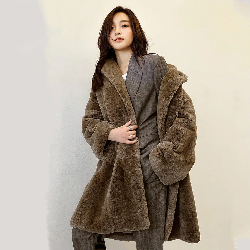 Зимнее пальто из искусственного меха длинная свободная плюшевая куртка