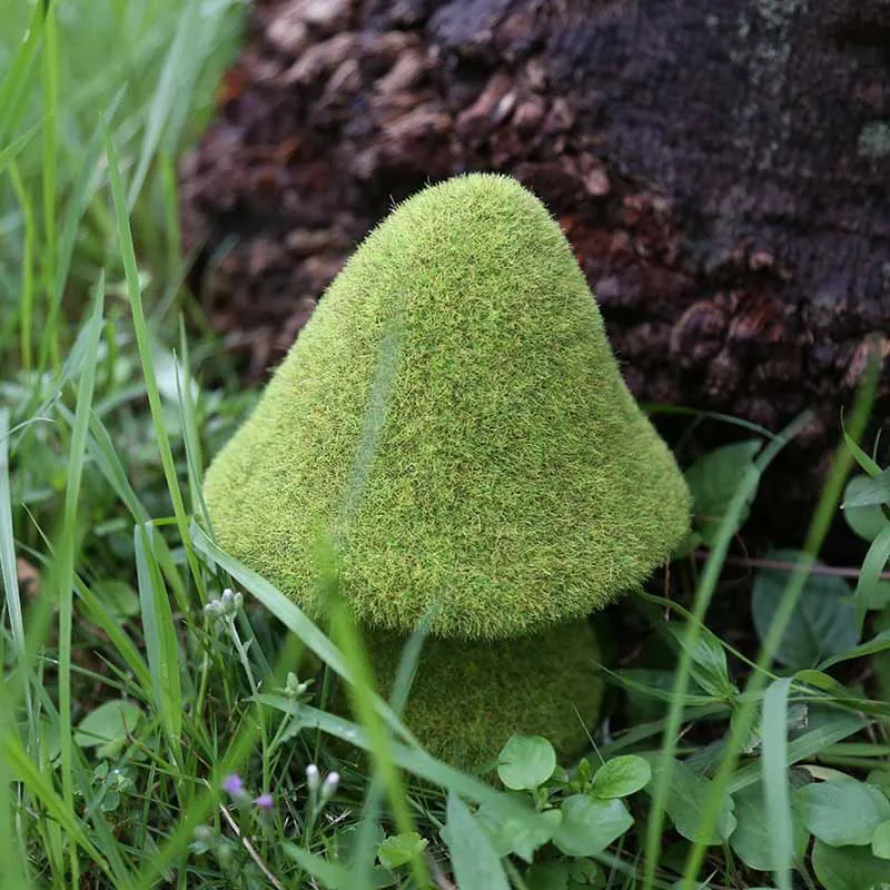 

Flocking Resin Mushroom Ornament Creative Green Plants Decoration for Garden Balcony Courtyard ADW889