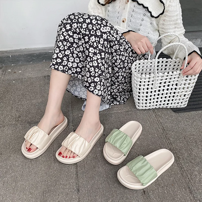 

Shoes Loafers House Slippers Platform Summer Clogs Woman Pantofle Slides Fashion Beach 2021 Luxury Flat Microfiber Rubber Fabric
