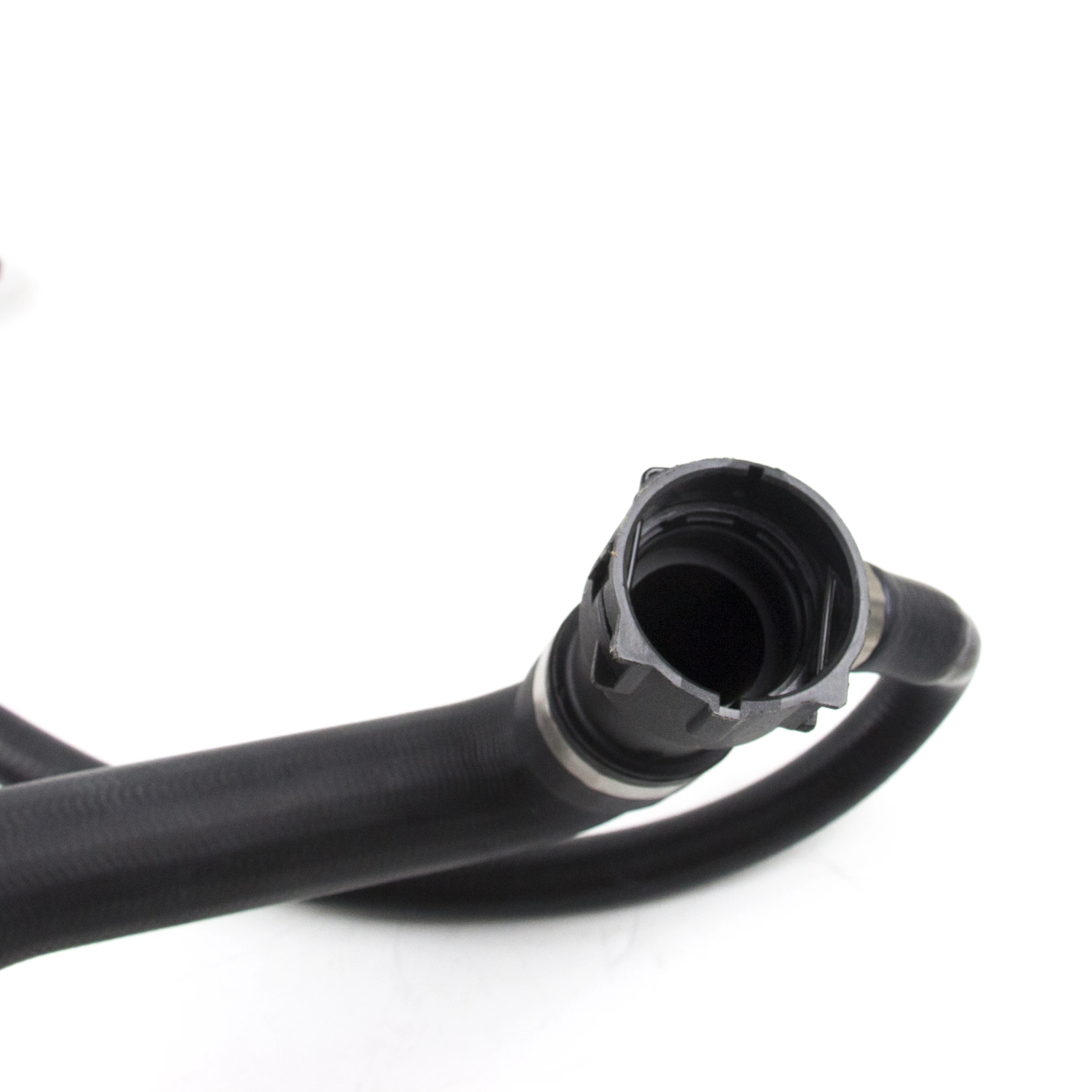 

17127568749 Upper Water Hose For BMW 5' E60 LCI Oil Inlet Hose Water Pipe Free Shipping