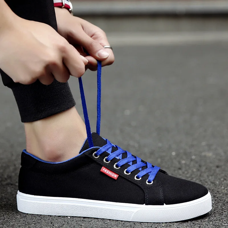 black blue Мужские кроссовки Модные Повседневные туфли на плоской подошве белые мужские теннисные кроссовки на шнуровке мужские теннисные кроссовки - Цвет: black blue