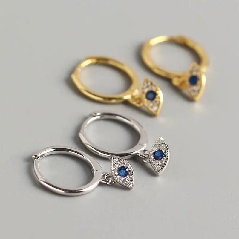 Серьги-кольца женские из серебра 925 пробы с голубыми цирконами | Украшения и