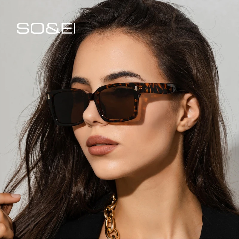 

SO&EI Fashion Square Trending Men Sunglasses Retro Rivets Decoration Shades UV400 Women Jelly White Sun Glasses