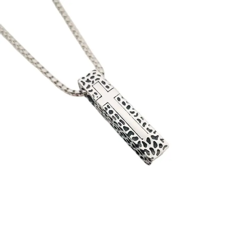 

2021 SS Vintage Silver Cross Square Pillar Pendant Necklace Titanium Steel Pillar Cross Fashion HipHop Jewelry for Men