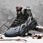 Высокие мужские плюшевые зимние кроссовки, противоскользящая Уличная обувь для бега, теплые ботинки на толстой подошве, непродуваемая массивная зимняя обувь