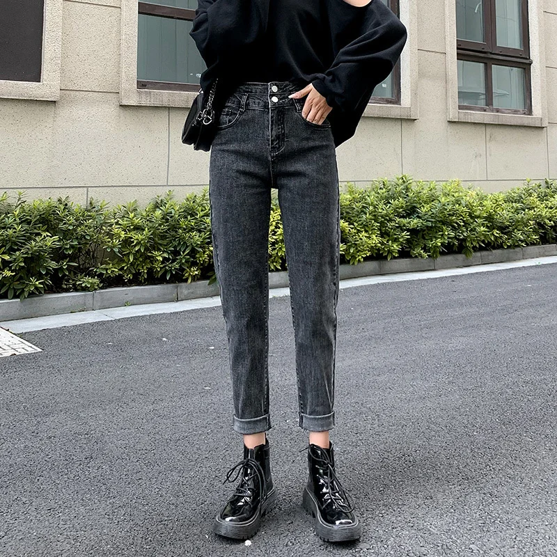 

Loose elastic jeans women's Harlan pants autumn and winter 2021 new high waist double button nine point radish daddy pants