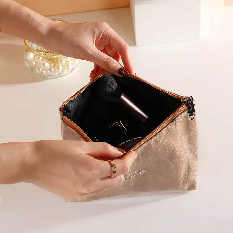 

Sailor Moon New Product Fashion TPU Trousse Maquillage Travel Bag Large Capacity Waterproof Toiletry Bag TPU Cosmetic Bag Box