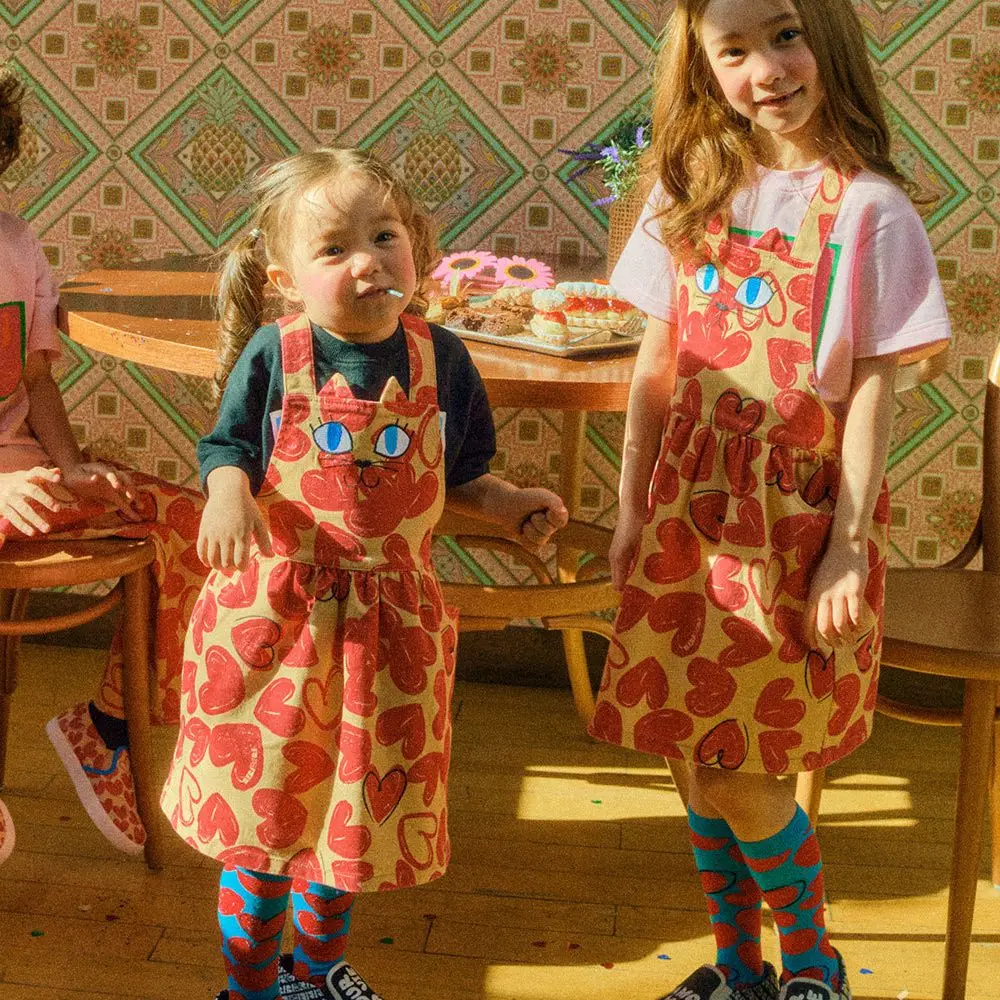 

Bebe Brand 2021 New Spring Summer Kids T Shirts Leopard Heart Printed Cute Girls Boys Tops and Pant Toddler Clothes Suit Outwear